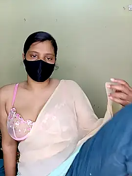 Rose-luckey online show from 21, 10, 2025