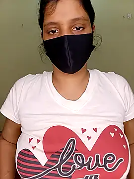 Rose-luckey online show from 6, 11, 2025