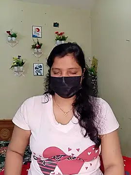 Snapshot of Rose-luckey chatting on 16, 7, 2026 Rose-luckey online show from 16, 7, 2026