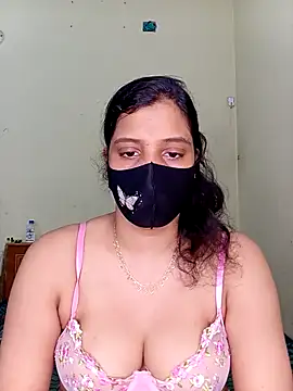 Rose-luckey online show from 22, 11, 2025