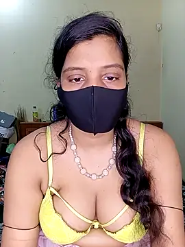 Rose-luckey online show from 3, 10, 2025