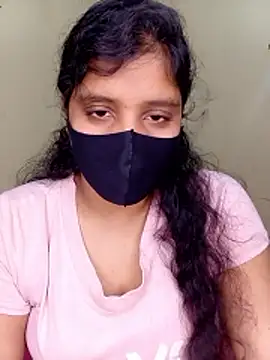 Rose-luckey online show from 19, 4, 2026