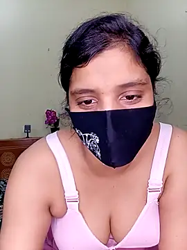 Rose-luckey online show from 18, 3, 2026