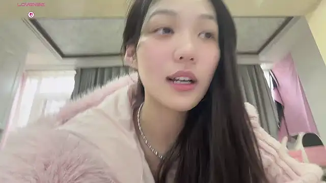 Yaya--728 online show from 18, 1, 2026