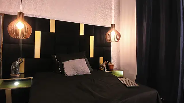 Lucio  Fox online show from 9, 4, 2026