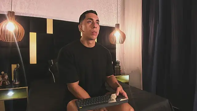 Lucio  Fox online show from 22, 2, 2026