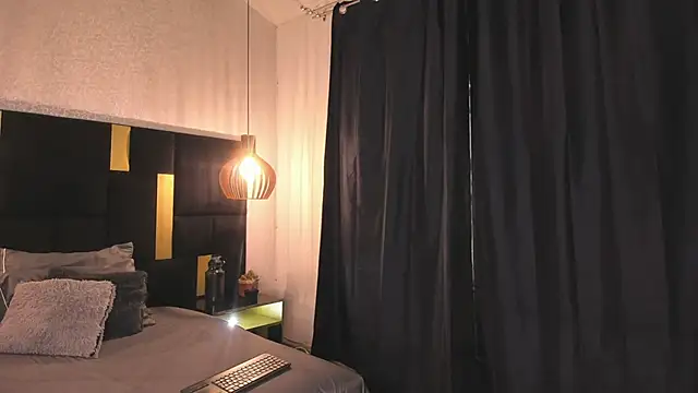 Lucio  Fox online show from 7, 1, 2026