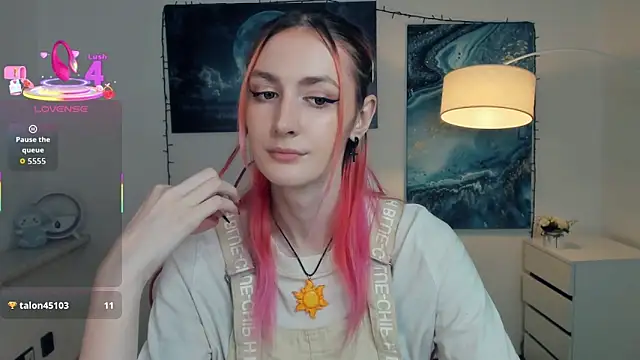 EasterBlink online show from 26, 10, 2025