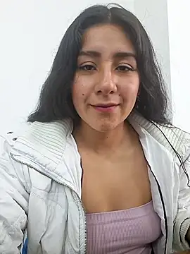 CAROLINE  07 online show from 1, 12, 2025