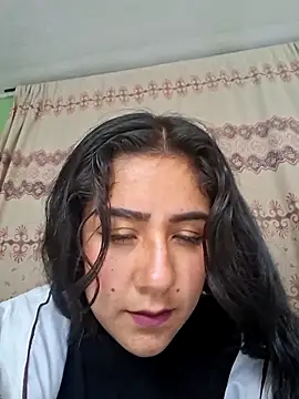 CAROLINE  07 online show from 25, 11, 2025