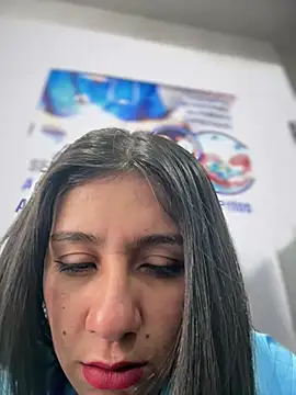 CAROLINE  07 online show from 2, 6, 2026
