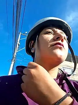 CAROLINE  07 online show from 23, 9, 2025