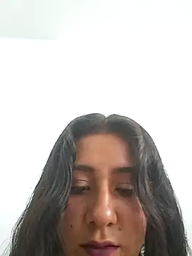 CAROLINE  07 online show from 15, 11, 2025