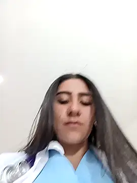CAROLINE  07 online show from 9, 5, 2026