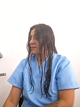 CAROLINE  07 online show from 15, 1, 2026