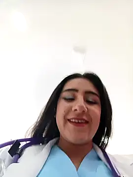 CAROLINE  07 online show from 12, 5, 2026