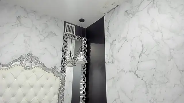 naughty milf4u  online show from 25, 9, 2025