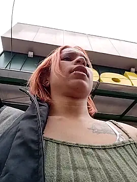 Zoe73  online show from 21, 10, 2025