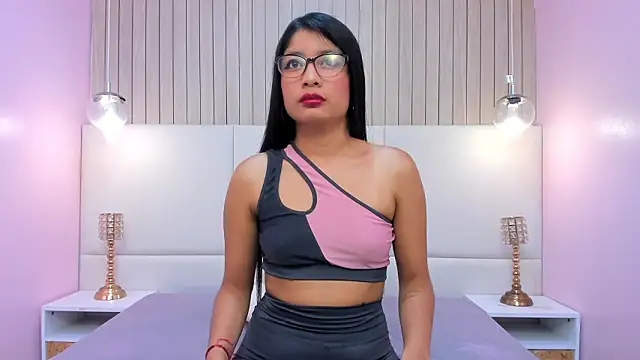 MelanyWayne  online show from 25, 3, 2026