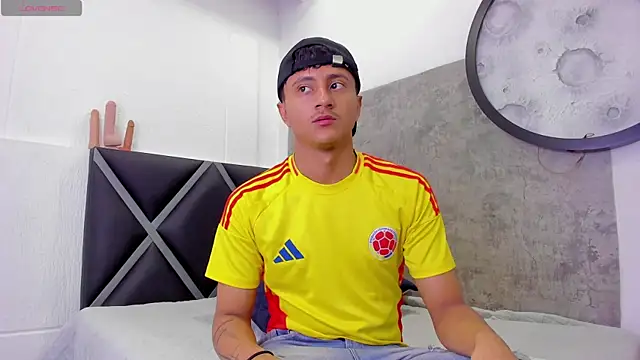  Leohot  online show from 12, 4, 2026