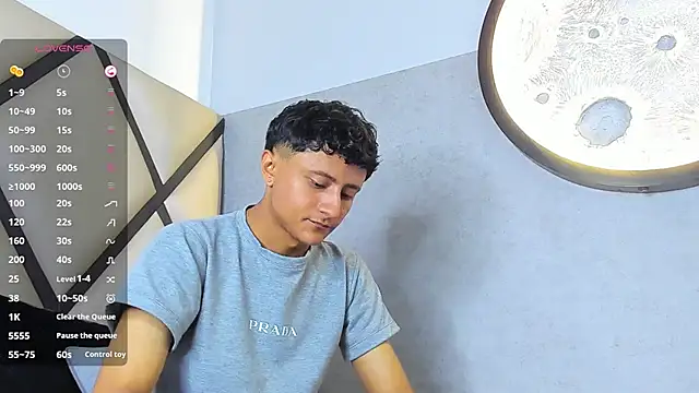  Leohot  online show from 23, 9, 2025