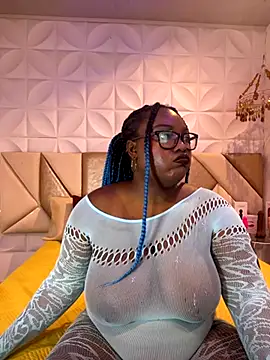 may storm online show from 25, 11, 2025