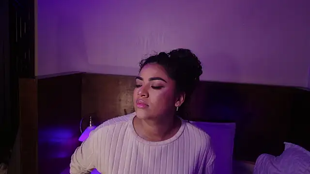 Carly Monroe  online show from 16, 10, 2025