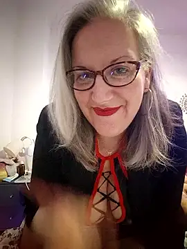 Snapshot of Feelineducentre chatting on 13, 1, 2026 Feelineducentre online show from 13, 1, 2026