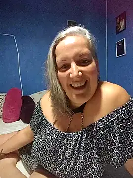 Snapshot of Feelineducentre chatting on 10, 9, 2025 Feelineducentre online show from 10, 9, 2025