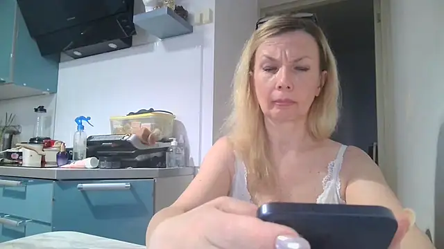 Sweetmurrr online show from 24, 6, 2026
