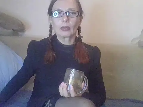 Snapshot of Sweetmurrr chatting on 19, 10, 2025 Sweetmurrr online show from 19, 10, 2025