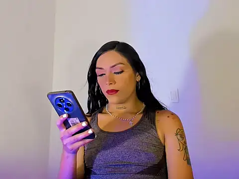 Megan Gil  online show from 14, 9, 2025