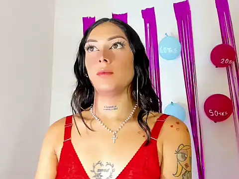 Megan Gil  online show from 1, 10, 2025