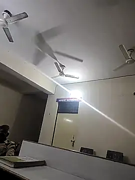 monty935 online show from 4, 10, 2025