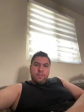 raulgzz4 online show from 26, 3, 2026