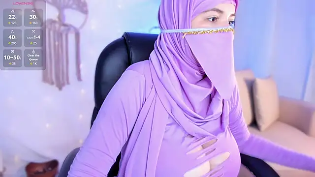 Snapshot of salma_isawwii chatting on 4, 11, 2025 salma isawwii online show from 4, 11, 2025