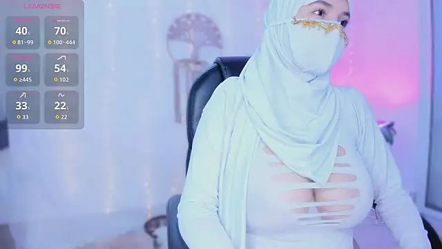 Snapshot of salma_isawwii chatting on 11, 9, 2025 salma isawwii online show from 11, 9, 2025