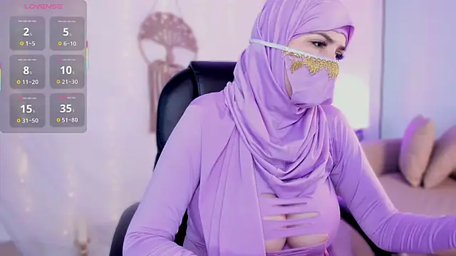 Snapshot of salma_isawwii chatting on 26, 9, 2025 salma isawwii online show from 26, 9, 2025