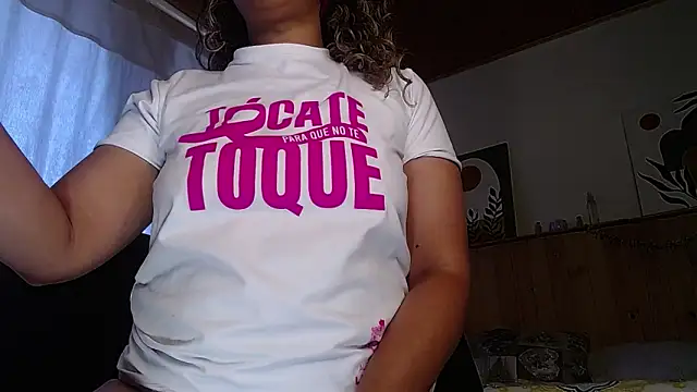 Snapshot of IVONNE_COLLINS33 chatting on 17, 1, 2026 IVONNE COLLINS33 online show from 17, 1, 2026