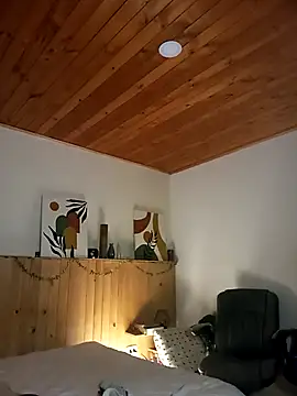 Snapshot of IVONNE_COLLINS33 chatting on 18, 2, 2026 IVONNE COLLINS33 online show from 18, 2, 2026