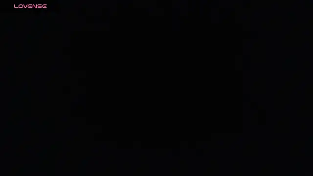 Snapshot of zohet_kriss chatting on 18, 10, 2025 zohet kriss online show from 18, 10, 2025