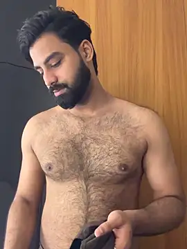 hottestboy03 online show from 19, 12, 2025