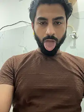 hottestboy03 online show from 13, 10, 2025