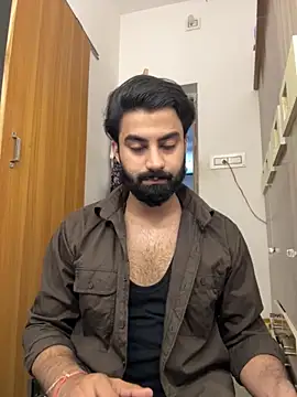 hottestboy03 online show from 27, 10, 2025