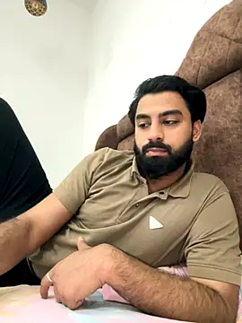 hottestboy03 online show from 3, 11, 2025