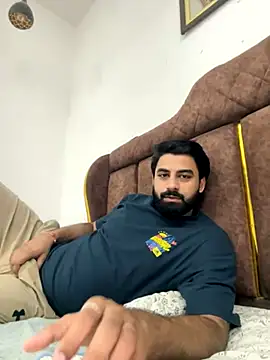 hottestboy03 online show from 16, 11, 2025