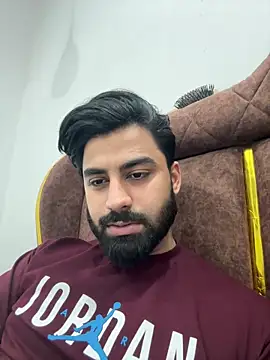 hottestboy03 online show from 18, 4, 2026