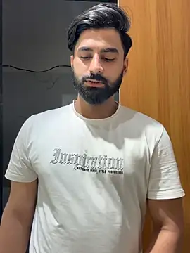 hottestboy03 online show from 27, 6, 2026