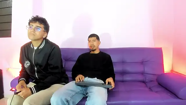 AxelAndJeremy online show from 22, 9, 2025