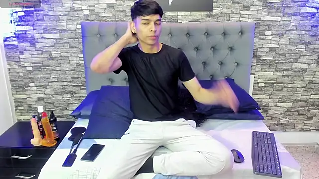 OnlyJos online show from 25, 9, 2025